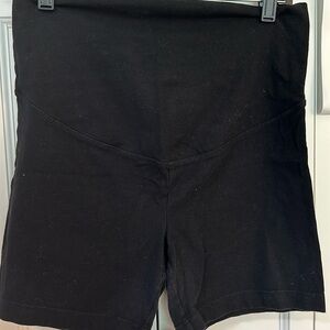 Maternity biker shorts (2)